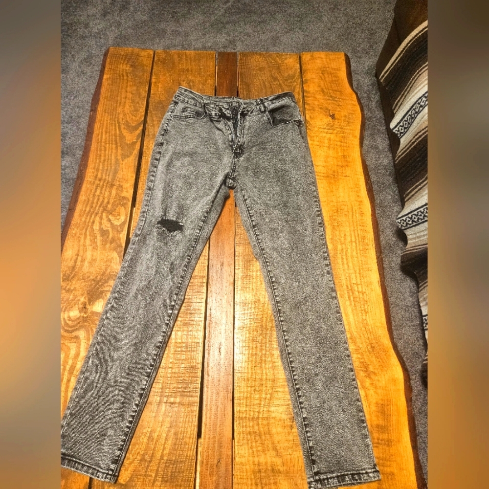 Stretchy skinny jeans
